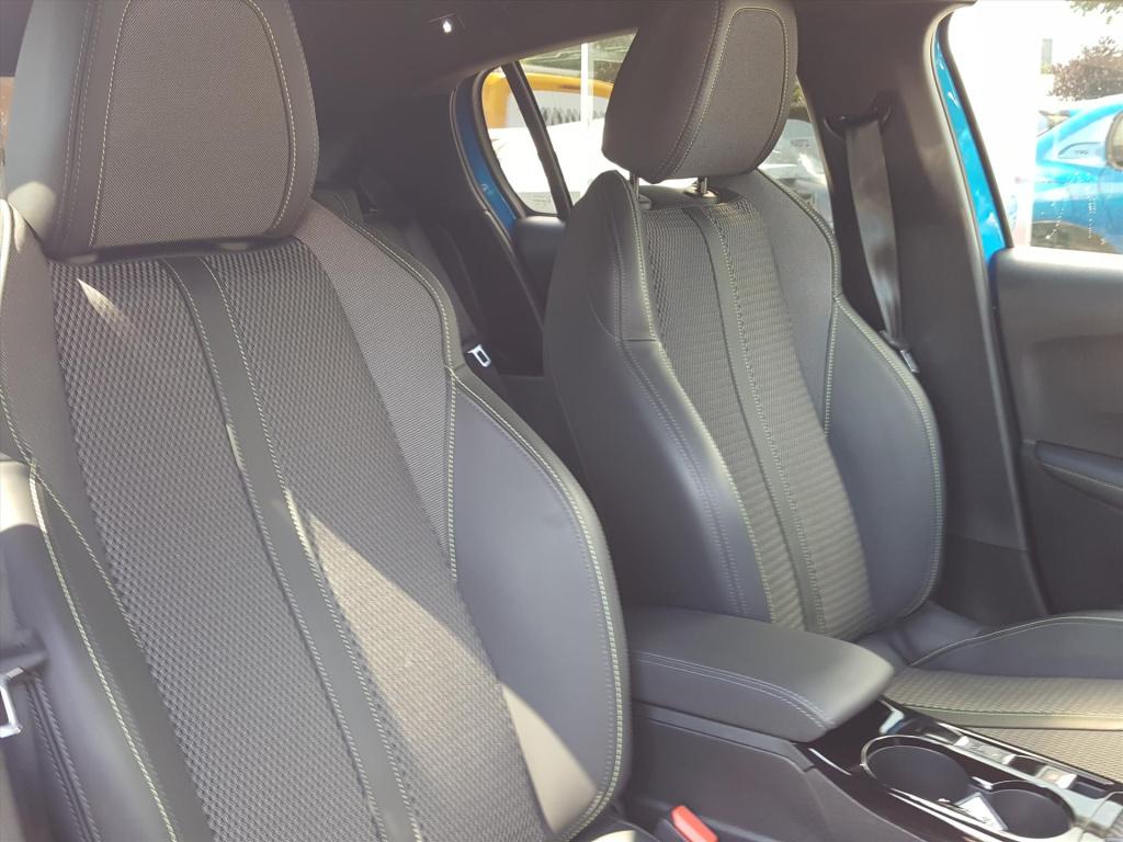 Peugeot 208 gt 1.2 hybrid 145pk e-dcs6 automaat apple carplay & android | n