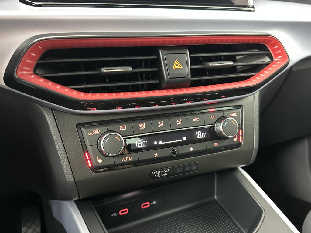 Seat Arona 1.0 tsi fr business intense | licht metalen wielen
