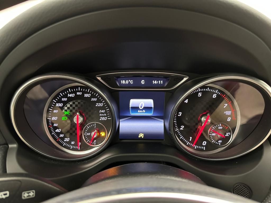 Mercedes-Benz A-Klasse 180 amg line | magno grey | keyless go | trekhaak |
