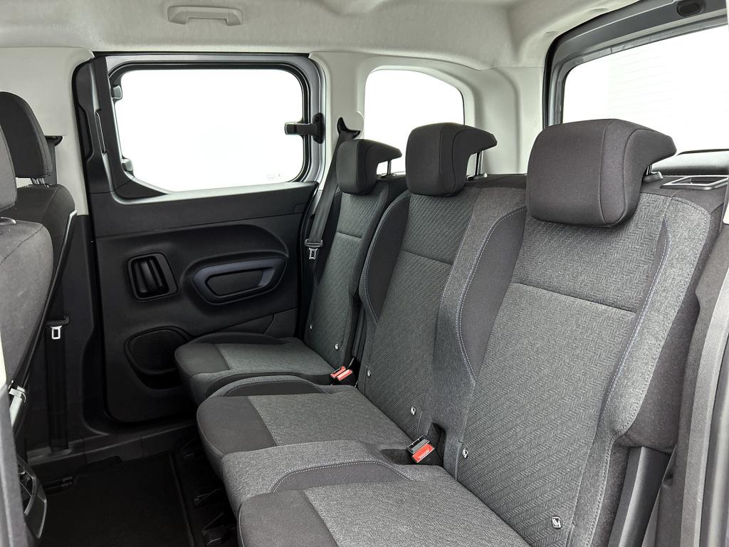 Peugeot Rifter 130pk automaat active pack | rijklaar | camera achter | appl