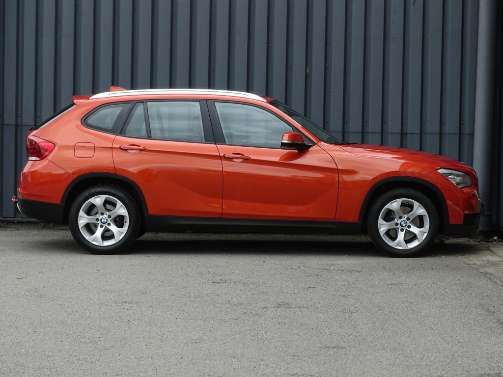 BMW X1 sdrive20i upgrade edition automaat | leder | navi