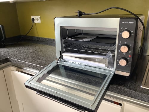 Oven