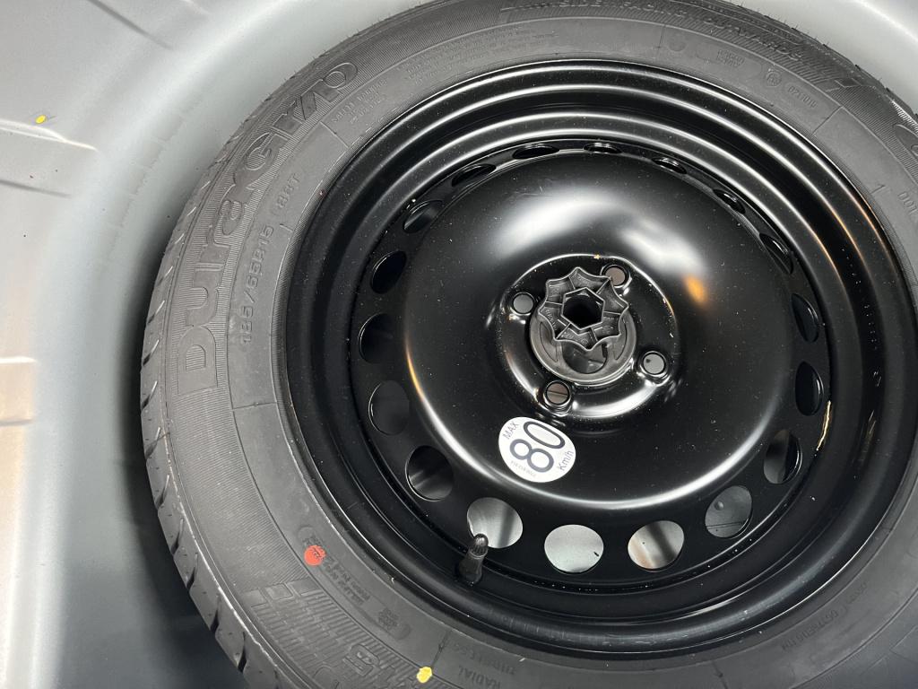 Dacia Sandero Stepway 0.9 tce lauréate 40 dkm