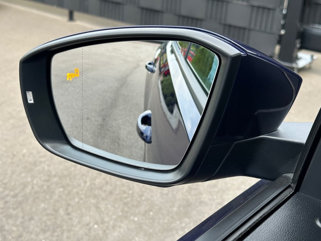 Volkswagen T-roc 1.5 tsi 150pk sport | trekhaak | carplay | led | dode hoek