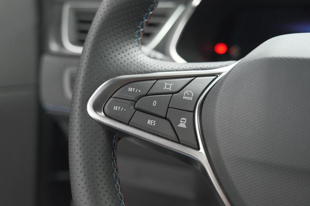 Renault Captur 1.8 e-tech full hybrid 160 esprit alpine | rondom camerazich
