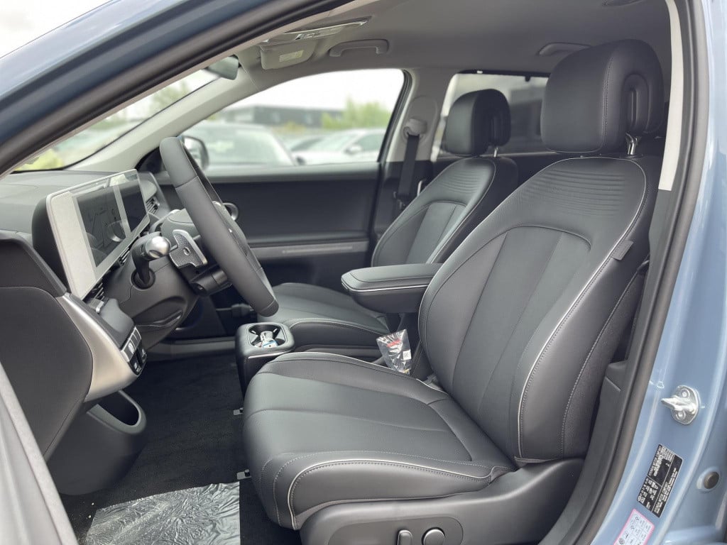 Hyundai Ioniq 5 connect+ 77.4 kwh hyundai ioniq 5 connect+ 77 kwh