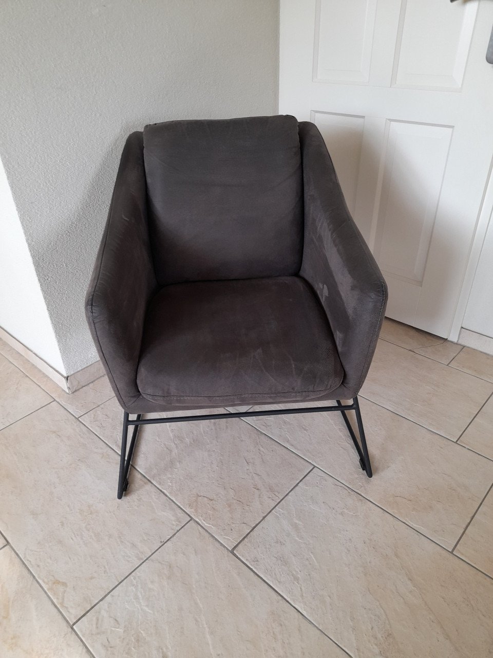 Leuke  Fauteuil  ( in goede staat )  Kleur  grijs / groen