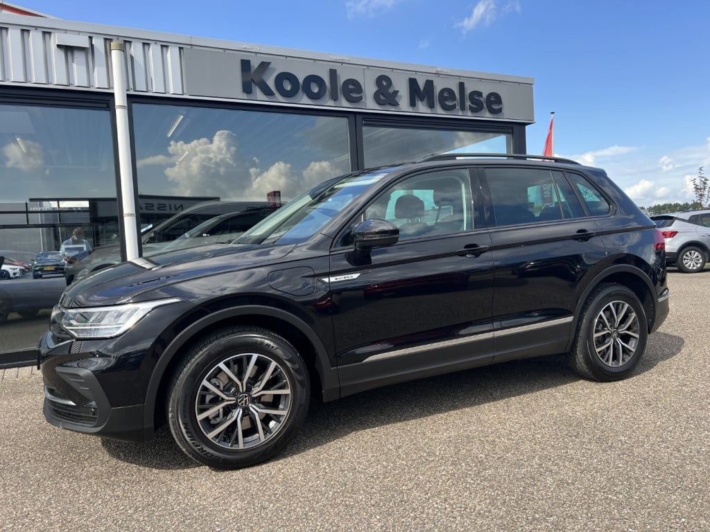 Volkswagen Tiguan 1.4 tsi ehybrid life edition 245pk | achteruitrijcamera |