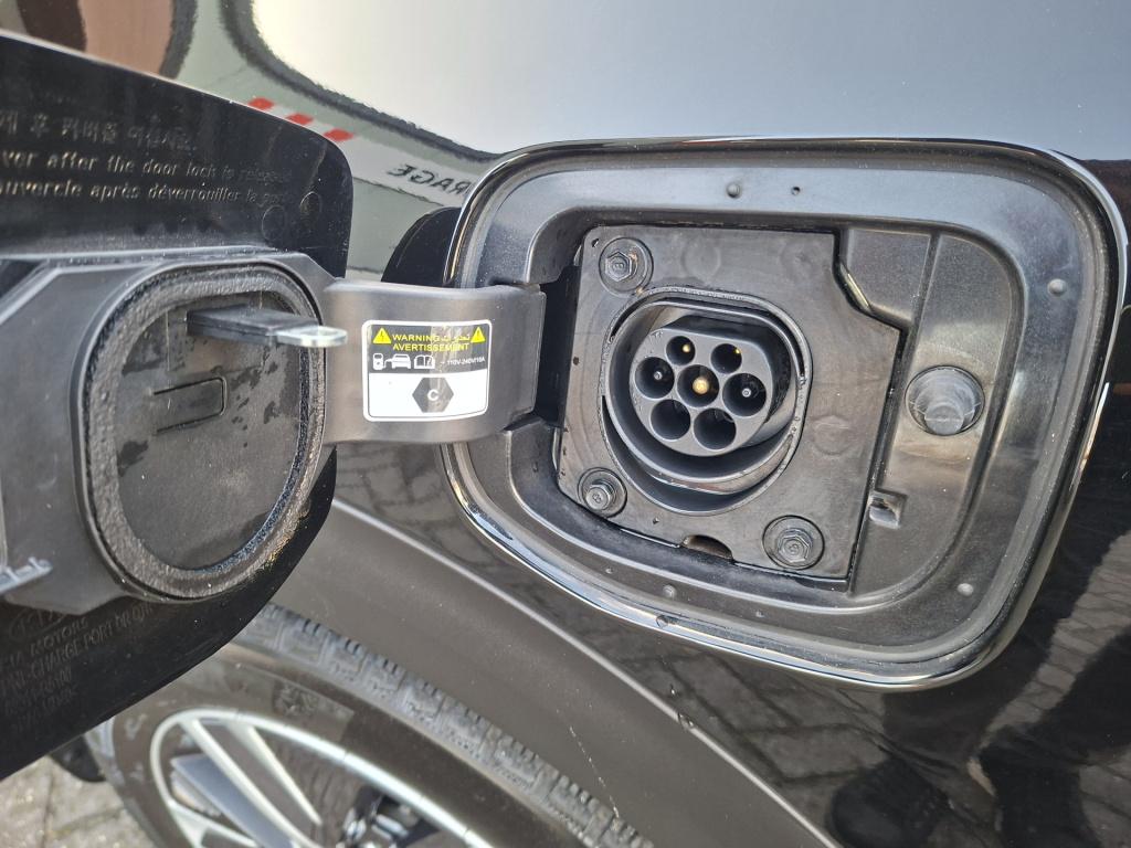 Kia Niro 1.6 gdi phev executiveline | lederen bekleding | apple/android car