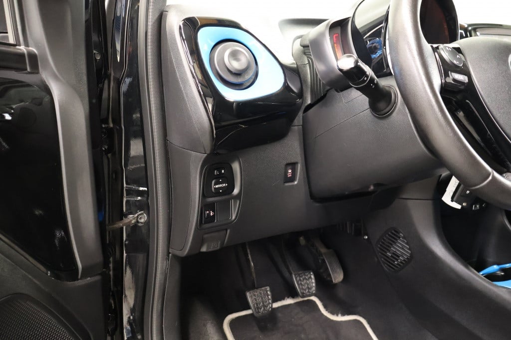 Toyota Aygo 1.0 vvt-i x-trend