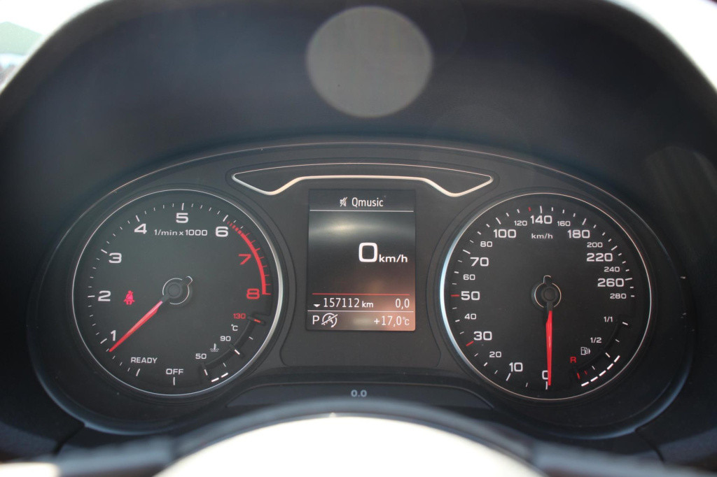 Audi Q2 1.4 tfsi sportline - automaat - acc - led - matrix - apple carplay 