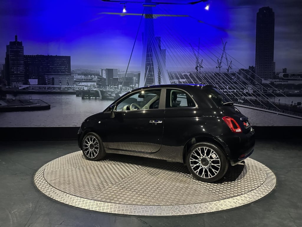 Fiat 500 1.0 hybrid dolcevita 1.0 hybrid *panoramadak*applecarplay*clima*