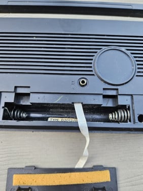 Werkende kleine vintage radio uit 1985! Philips D-2012