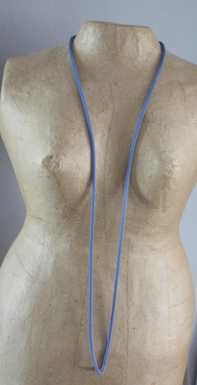 Metalen ketting blauw