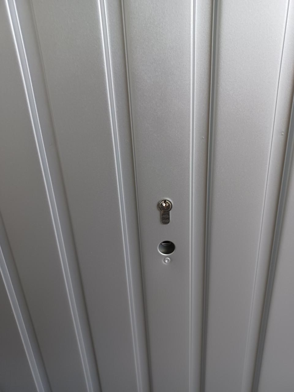 Hörmann kanteldeur N80 2500x2500 mm NIEUW met extra laklaag speciale kleur