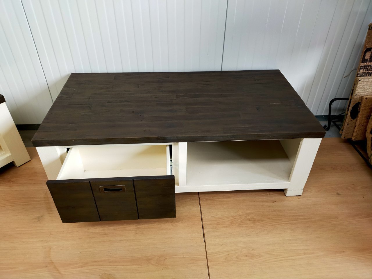 Complete woonkamer (Kasten/salontafel)