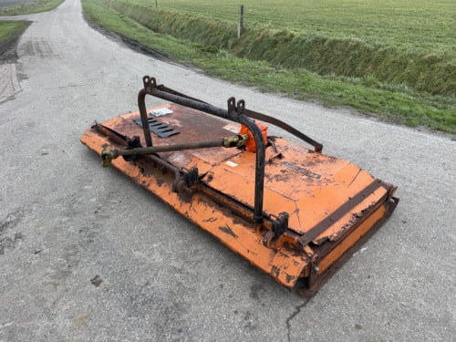 Perfect weidebloter TC 275