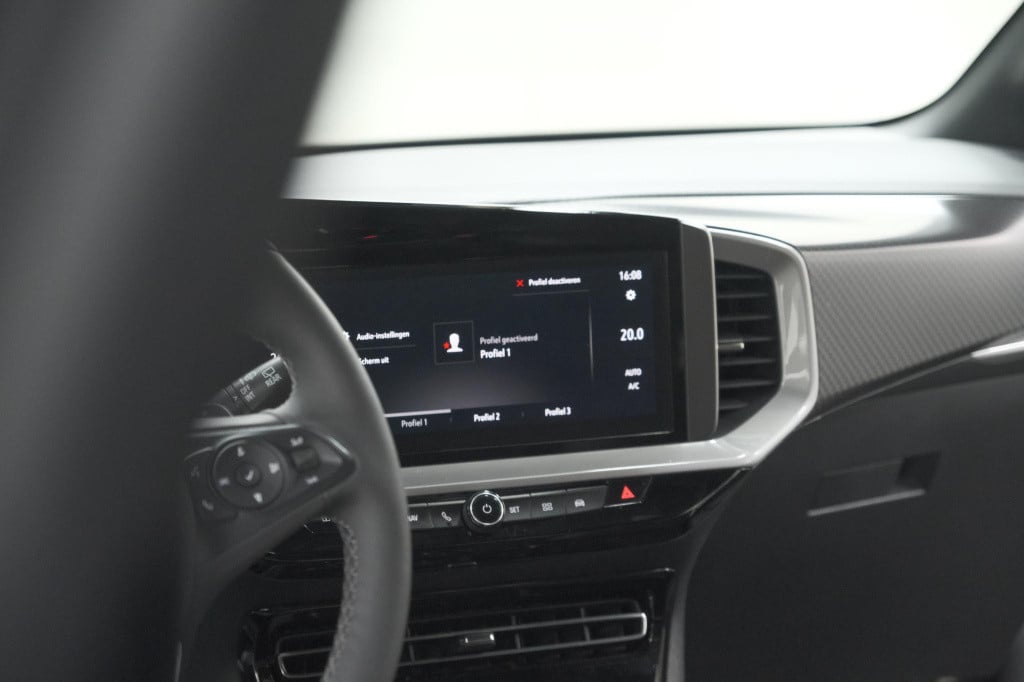 Opel Mokka turbo 131 at8 ultimate | adaptieve cruise control | stoelmassage