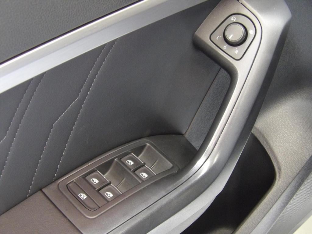 Seat Ateca 1.5 ecotsi 150pk dsg-7 fr business intense