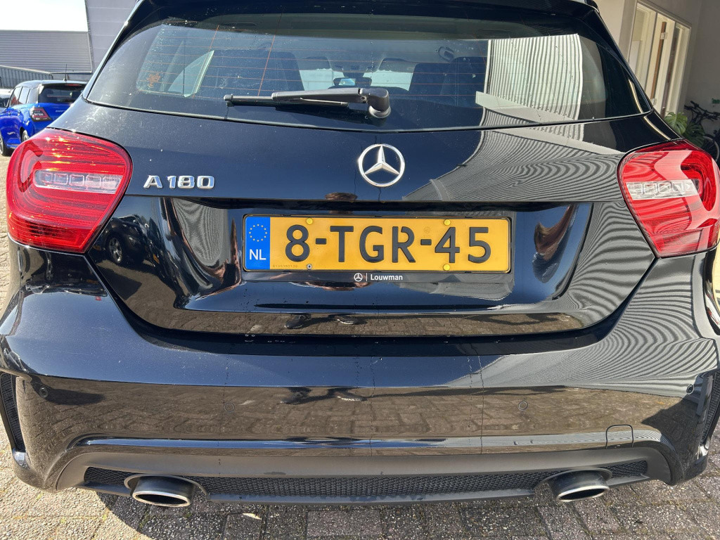 Mercedes-Benz A-Klasse 180 4u3 amg line|mooie staat