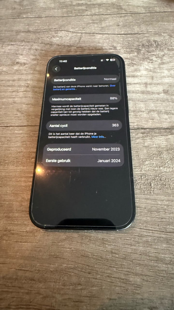Iphone 15 zwart 128gb