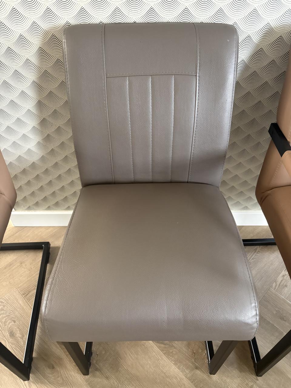 Eetkamerstoelen namaak leder 3 stuks