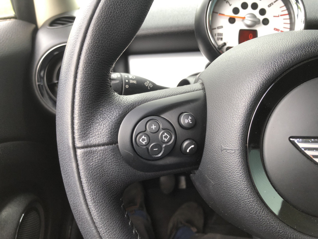 Mini One mini 1.6 holland street navigatie 3-drs
