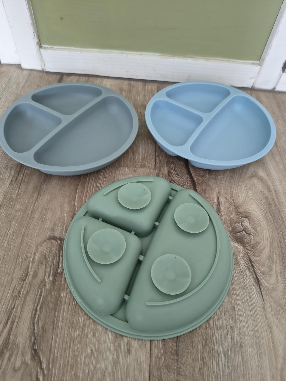 3x zuignap bord! Stevige siliconen borden met vakjes en nap.