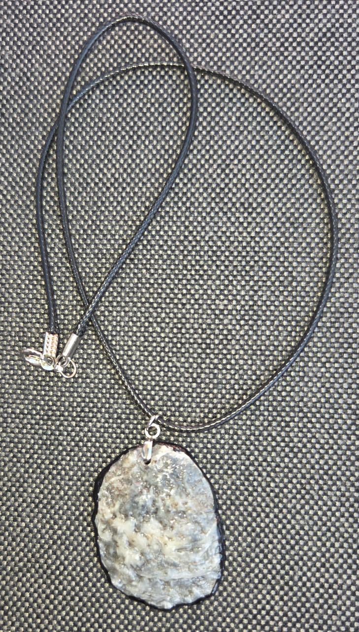 Hand gemaakte sieraad (Ketting)