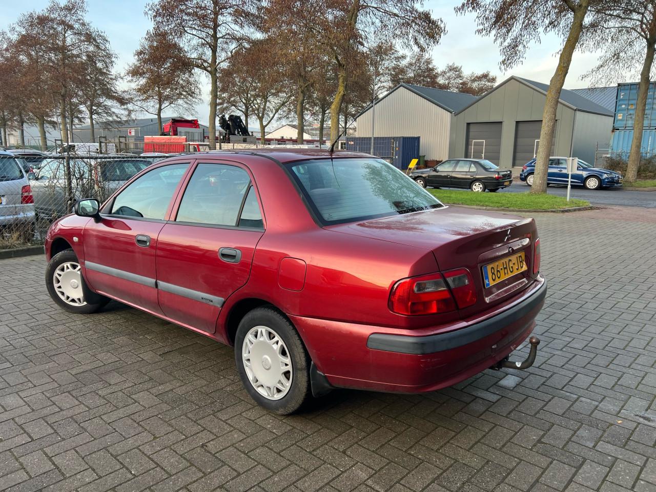 Mitsubishi Carisma 1.6 Classic.nl Vol Jaar Apk