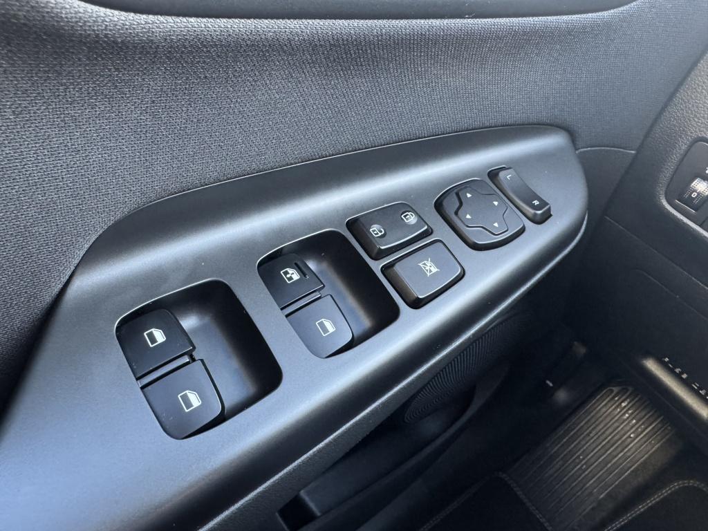 Hyundai Kona 1.6 gdi hev comfort smart | navigatie | adap.cruise control | 