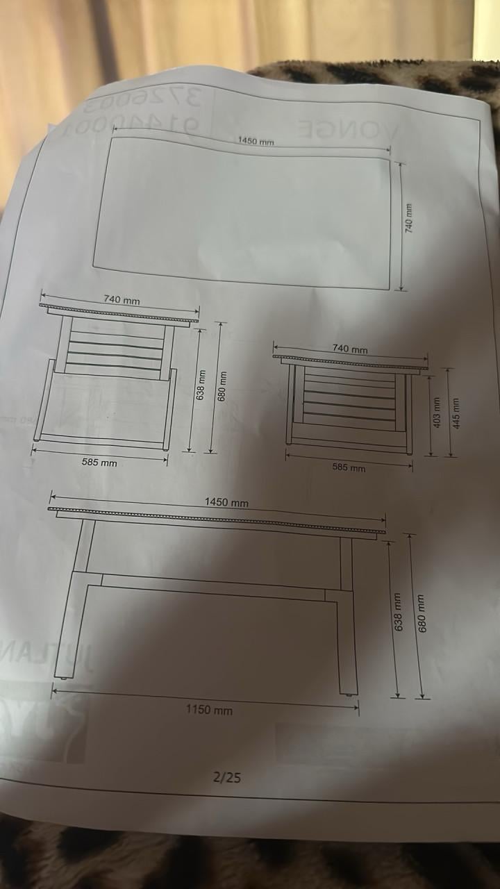 Nieuwe Salon/eet tafel