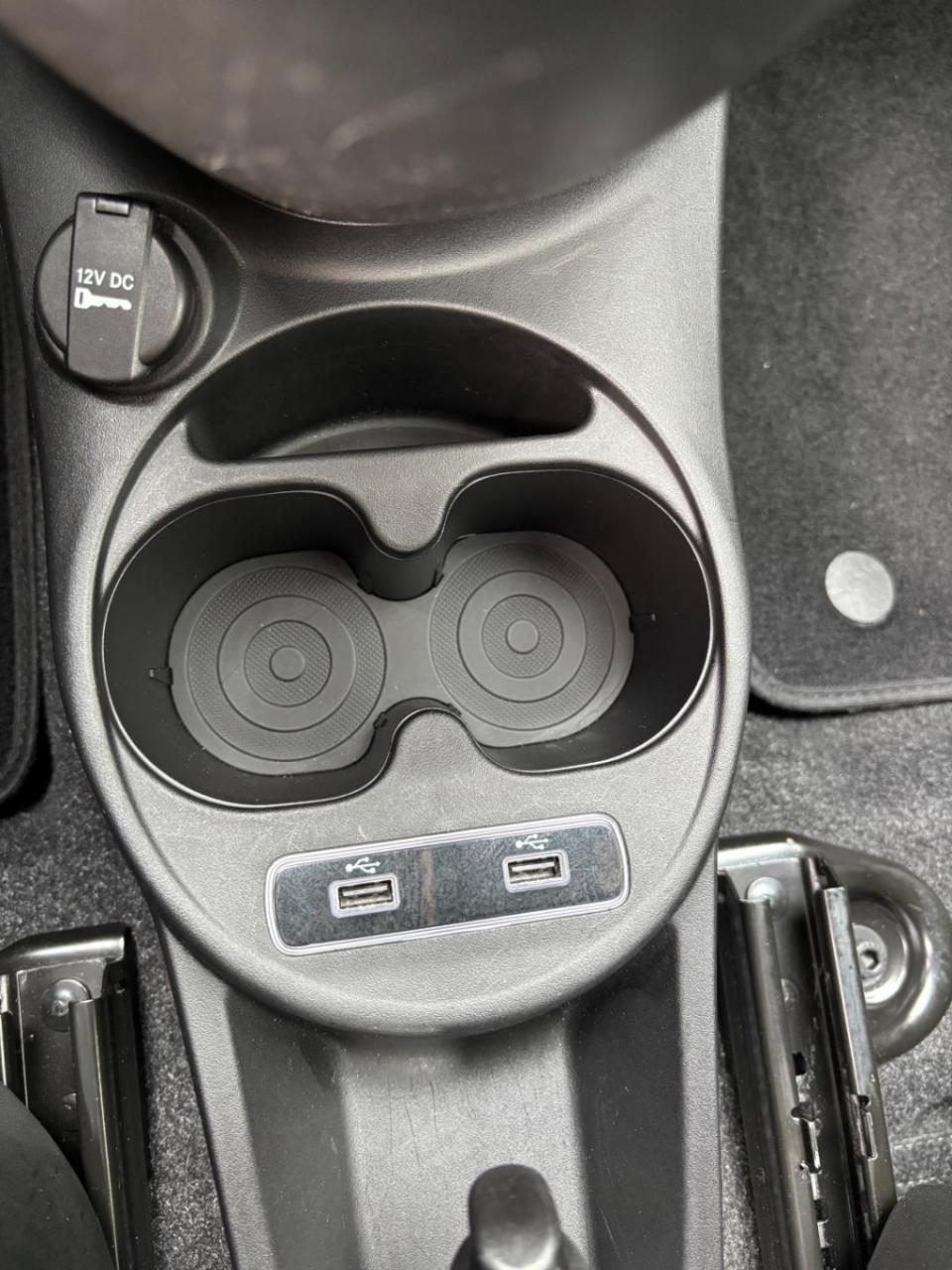 Fiat 500 1.0 hybrid hey google