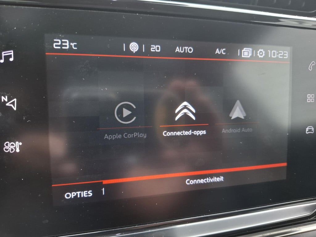 Citroen C3 Aircross suv 130 shine automaat pano/leer/trekhaak