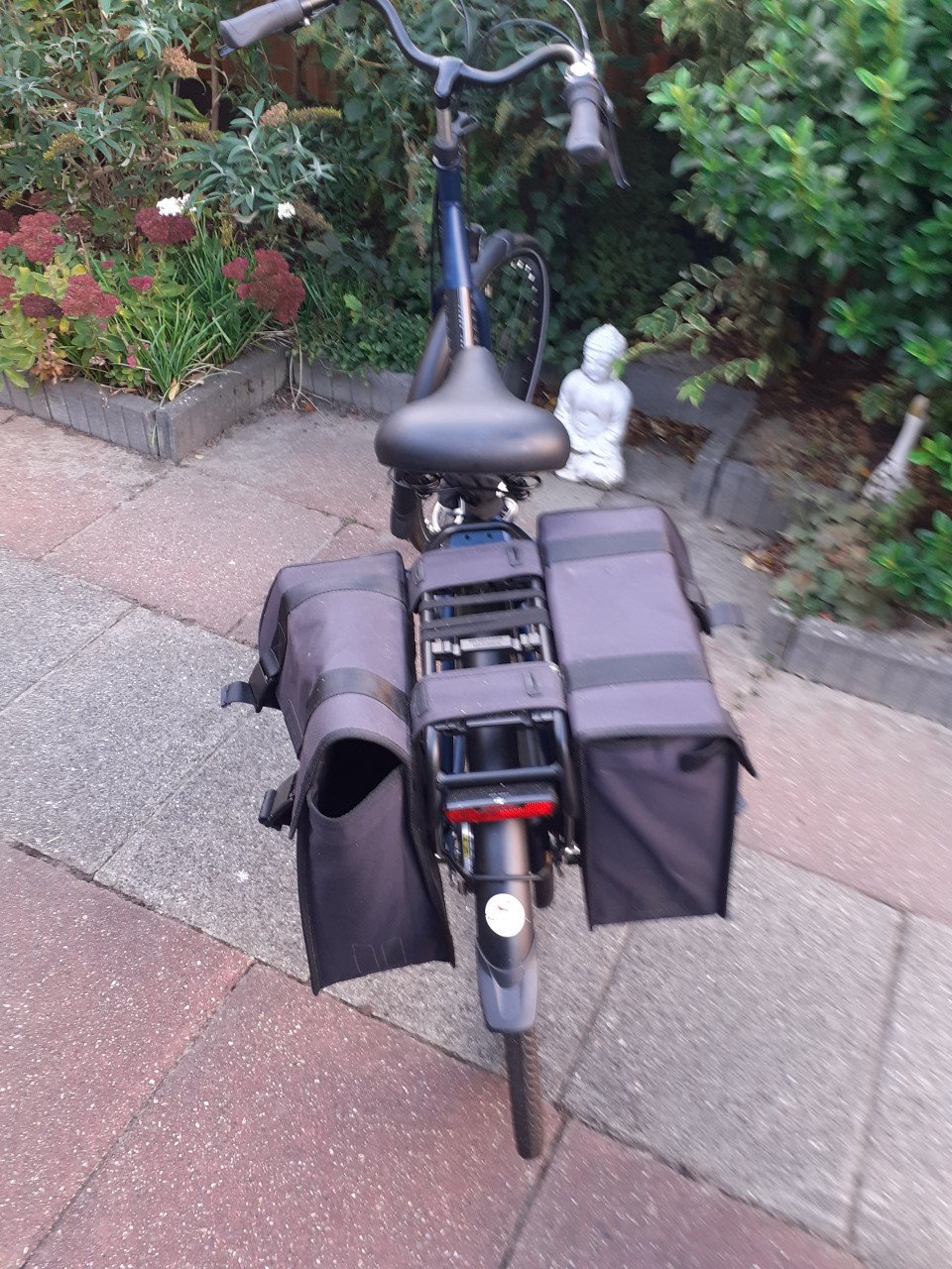 Burgers Lage Instap Splinternieuw          1x op gereden Stadfiets