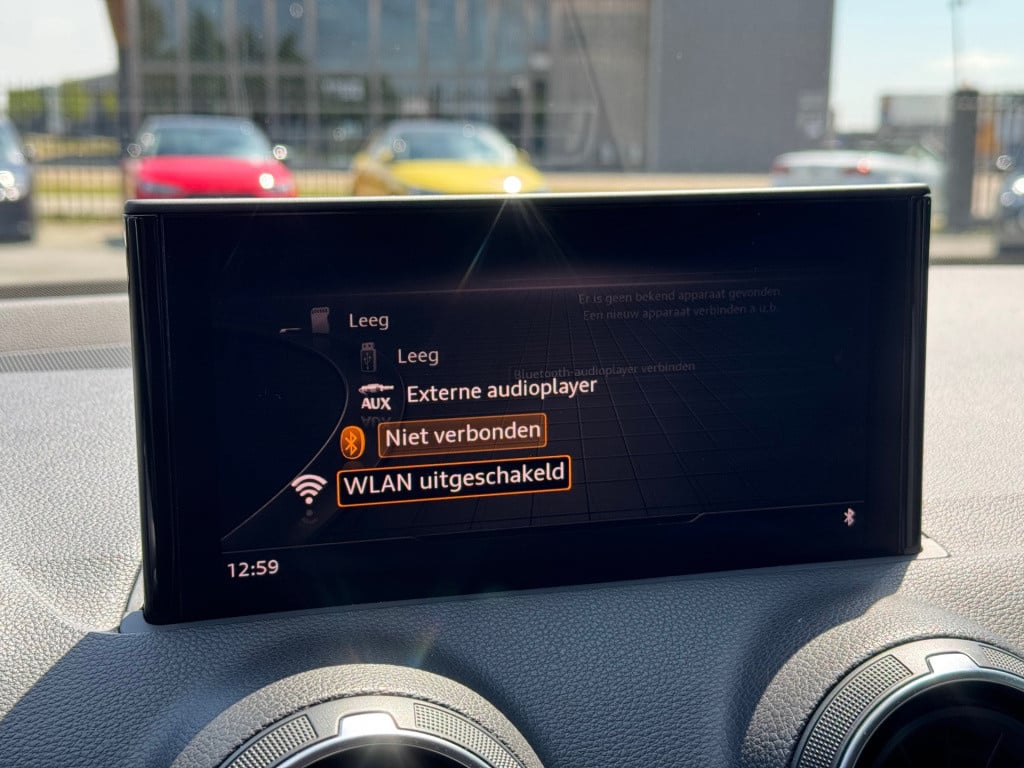 Audi Q2 35 tfsi advanced * led * camera * stoelverwarming * adaptieve cruis