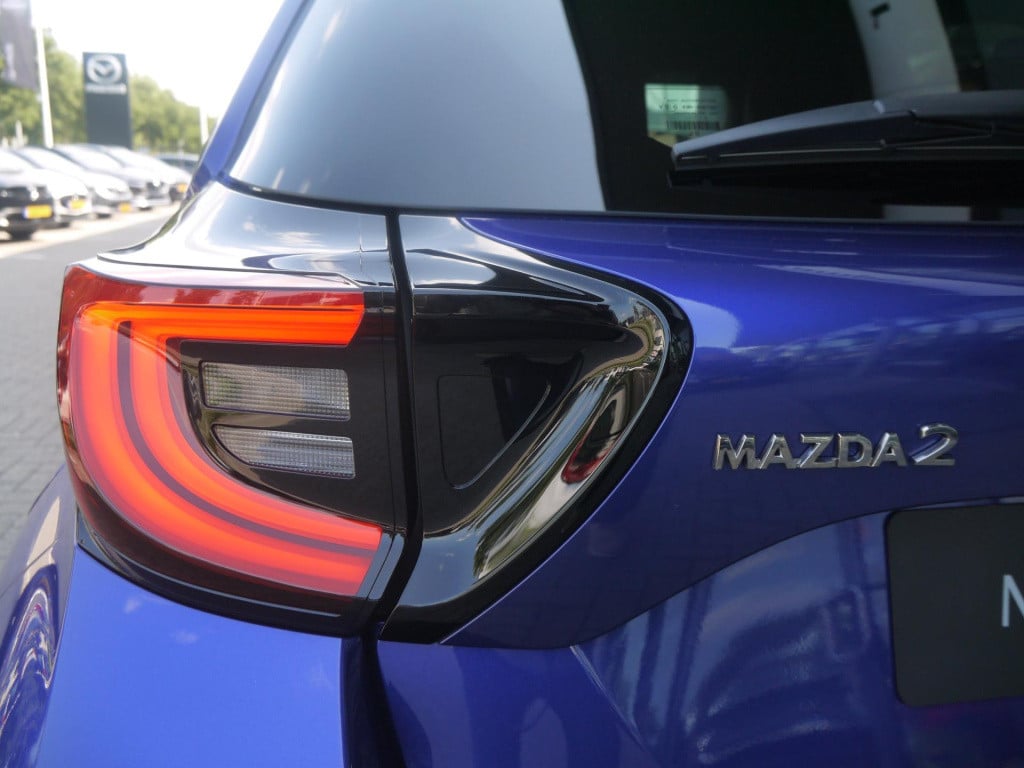 Mazda 2 Hybrid 1.5 homura
