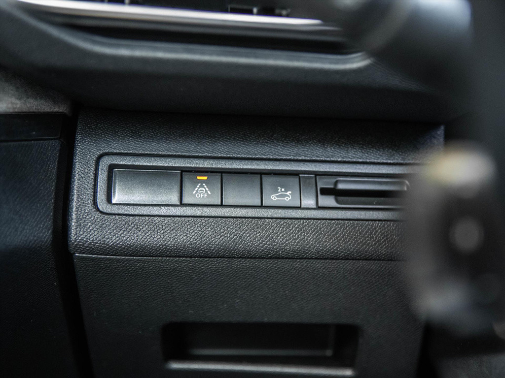 Peugeot 5008 puretech 130pk gt | panoramadak | trekhaak | stoelverwarming |
