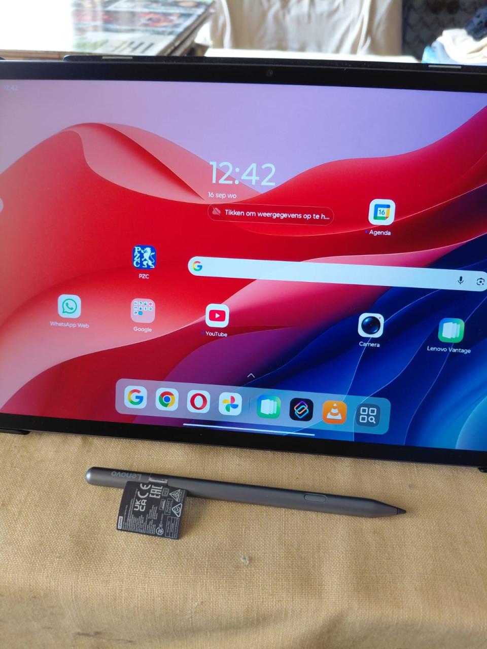 Lenovo tablet 12.7 inch