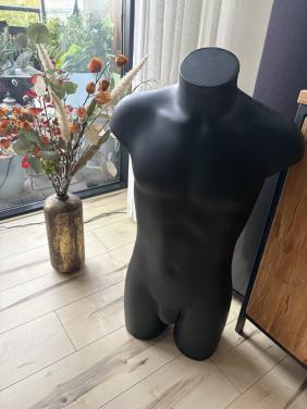 Originele torso buste paspop kunststof 90cm hoog Nwprijs 69,95