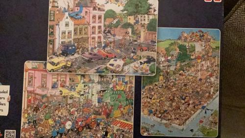 Jan v Haasteren puzzels. 3x 1000