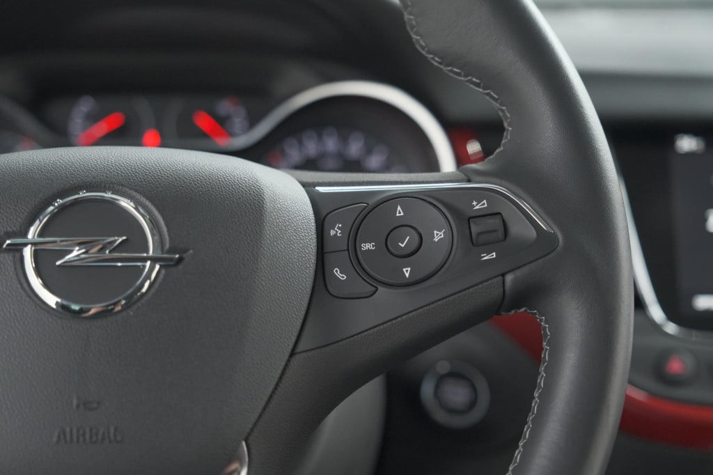 Opel Crossland X turbo 130 level 4 | camera | dodehoekdetectie | navigatie 