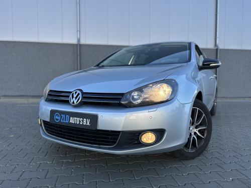 Volkswagen Golf 1.2 TSI Style BlueMotion/CRUISE CONT/CARPLAY