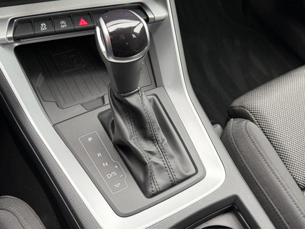 Audi Q3 35 tfsi 150pk s-tronic advanced | trekhaak | dode hoek | keyless | 