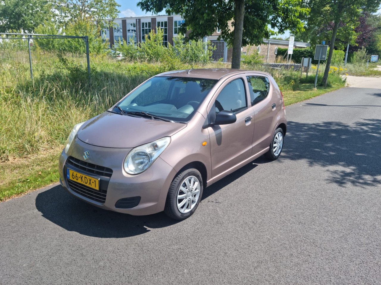 Suzuki alto 1.0i 5 deurs bj 11-2009 apk 10-2025