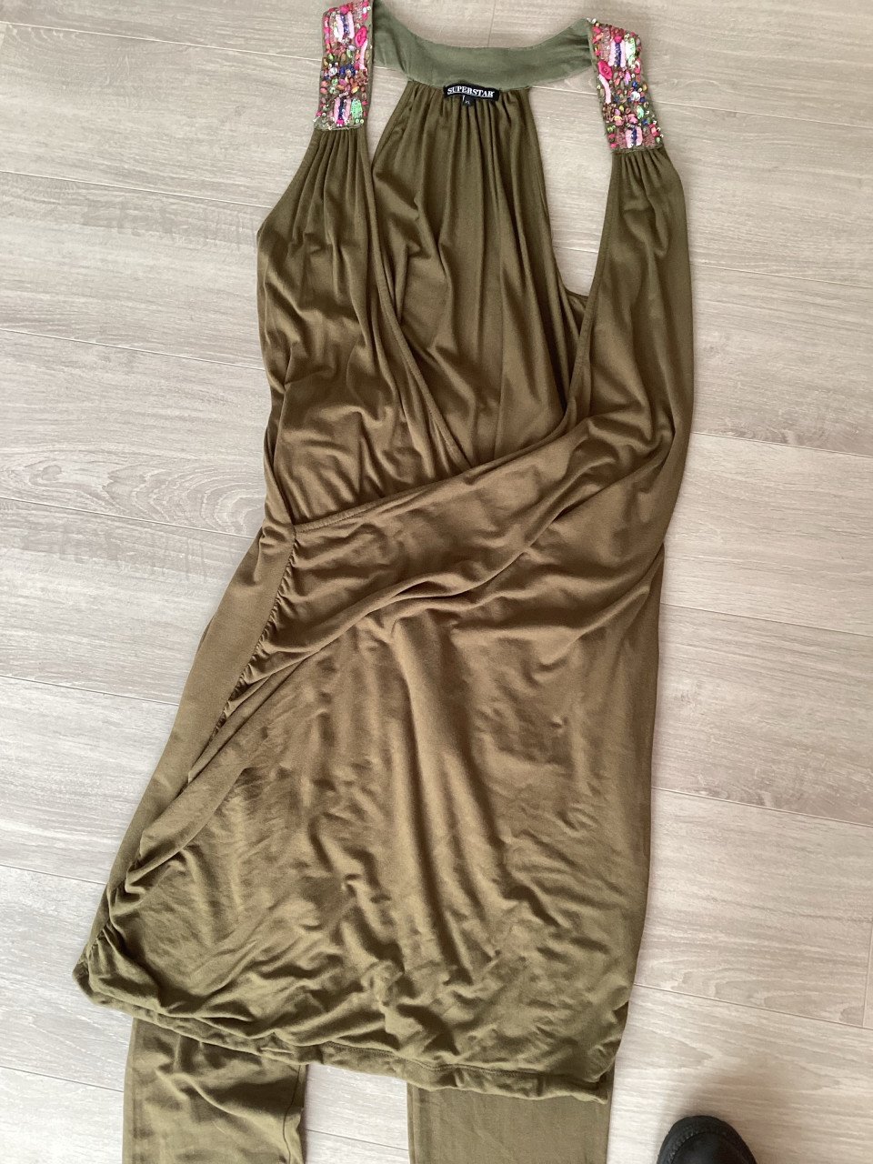 Prachtig  tuniek met legging kan ook apart gekocht worden  maat xl