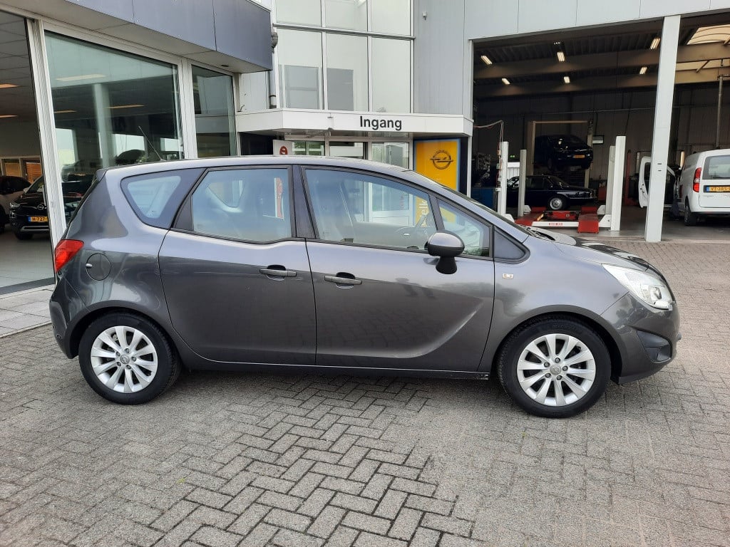 Opel Meriva 1.4 turbo cosmo