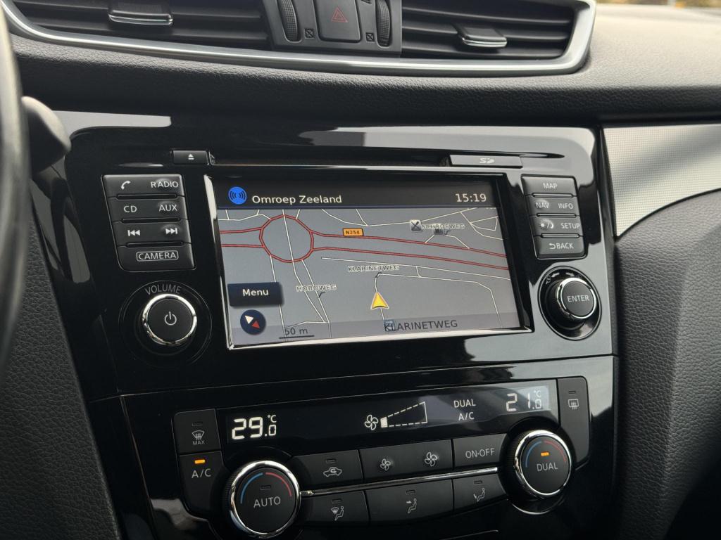 Nissan Qashqai 1.2 n-connecta design pack incl. trekhaak!