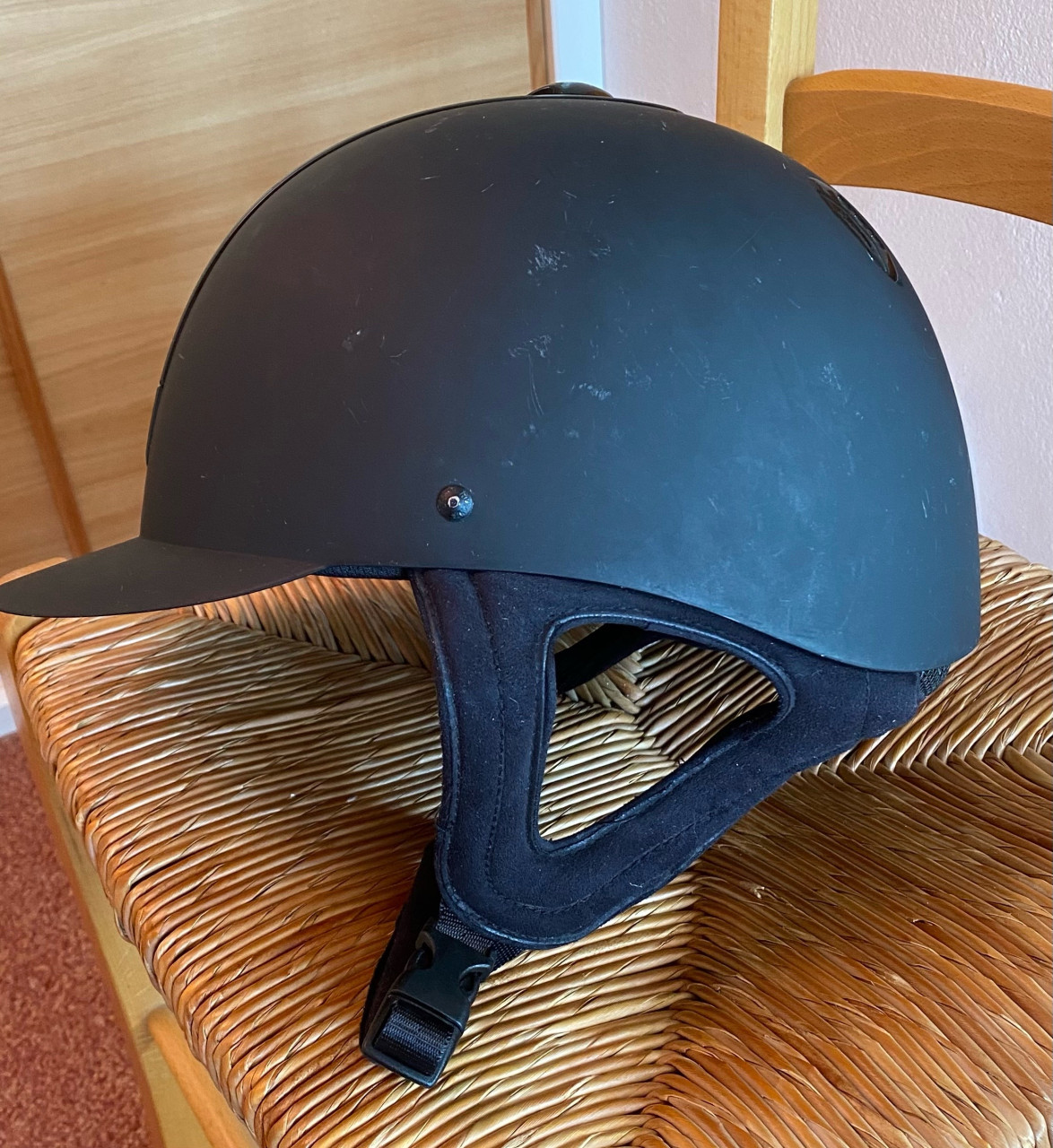 Paardrij cap
