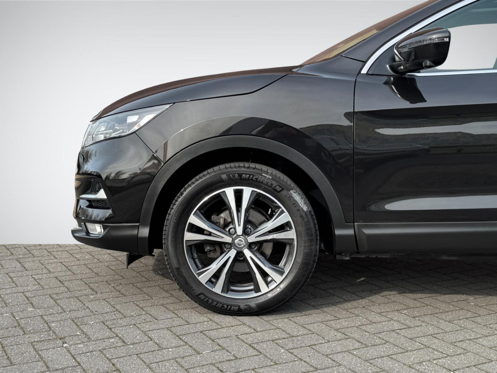 Nissan Qashqai 1.2 n-connecta design pack